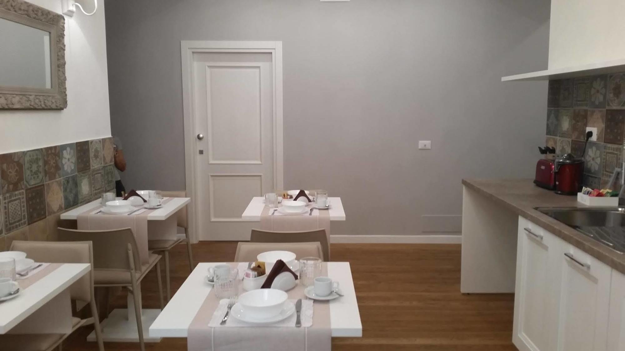 More Cola Di Rienzo Bed & Breakfast 2*